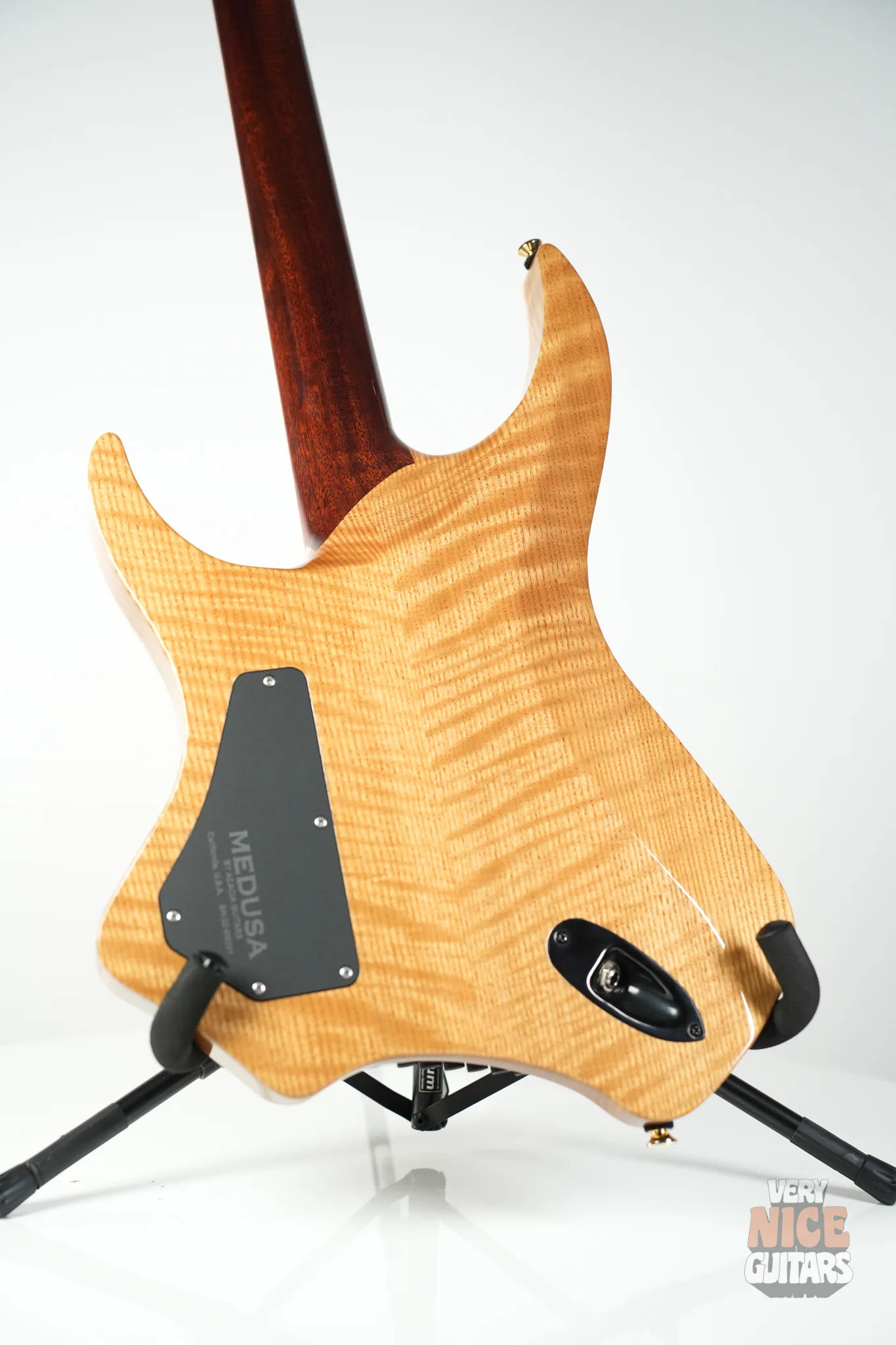 Acacia Medusa 7 – Very Nice Guitars