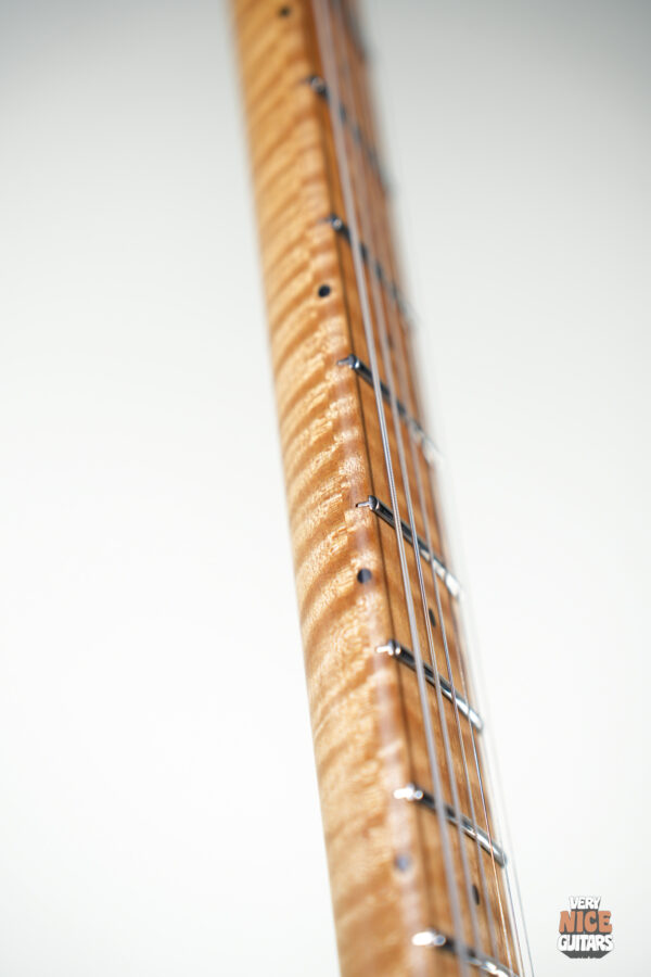 Music Man Axis Spalted Maple - Image 17