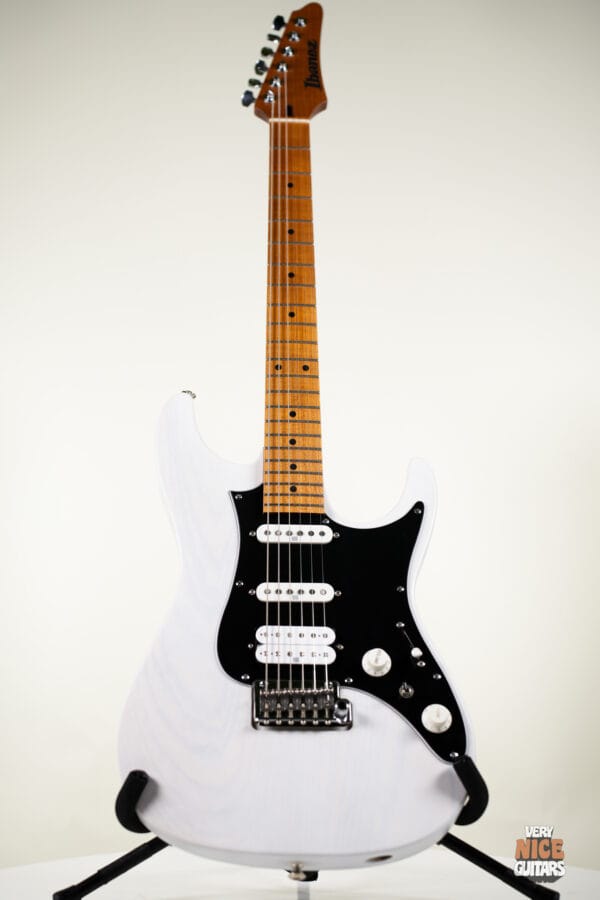 Ibanez AZ2204 LA Custom Shop - Image 4