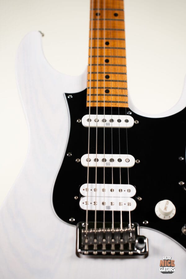 Ibanez AZ2204 LA Custom Shop - Image 5