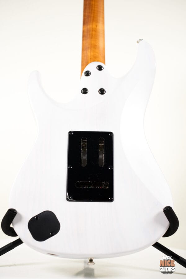 Ibanez AZ2204 LA Custom Shop - Image 16