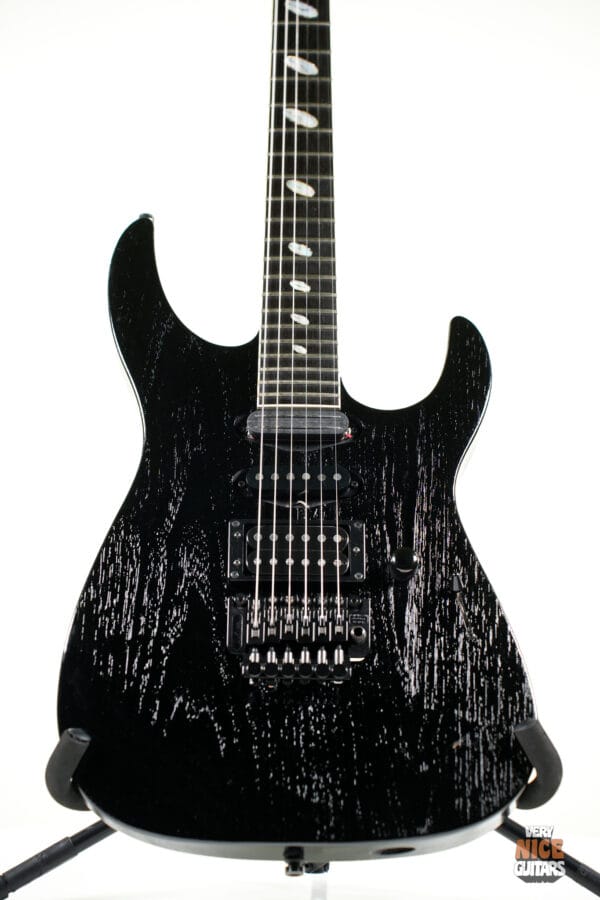 Caparison Dellinger Charcoral Black