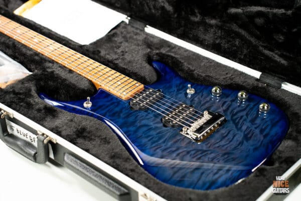 Ernie Ball Music Man JP15 Blueberry Burst Quilt - Image 5