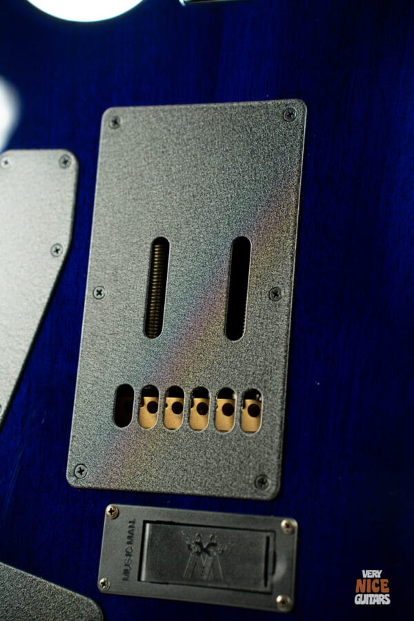 Ernie Ball Music Man JP15 Blueberry Burst Quilt - Image 22