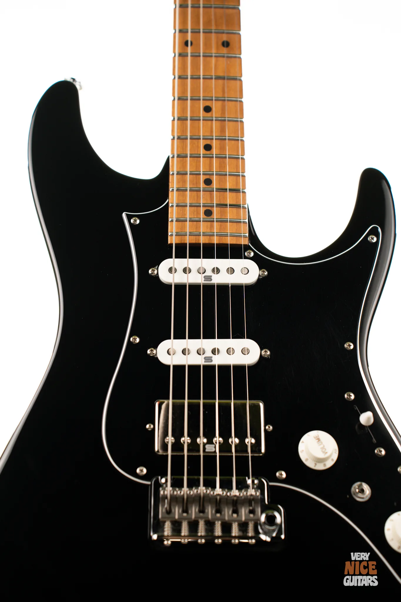 Ibanez ( アイバニーズ ) Prestige AZ2204B ブラック Amazon.com: Ibanez Prestige AZ2204B Electric Guitar - Black