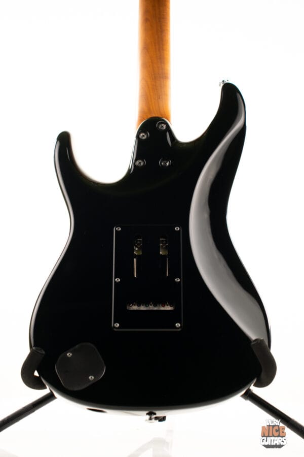 Ibanez AZ2204B Prestige - Image 12