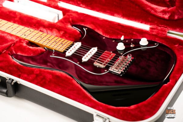 Ibanez AZ2204B Prestige - Image 28
