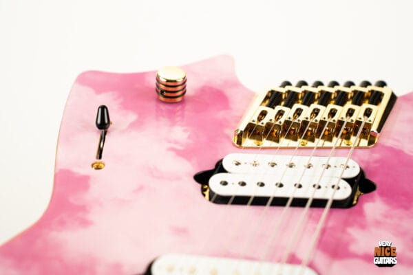 Ormsby Goliath 7 GTR Kris Xen Signature – Strawberry Storm - Image 25