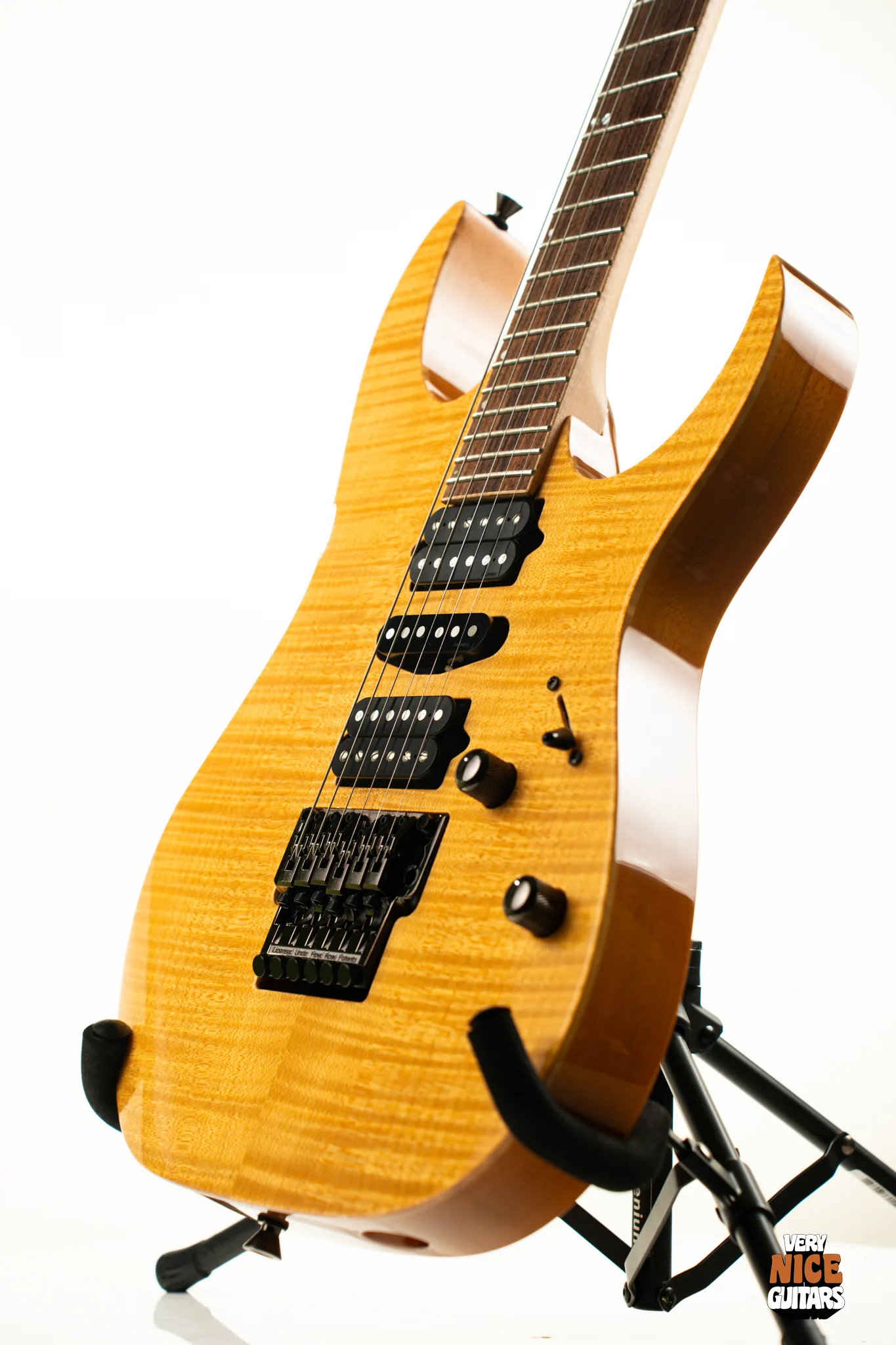 Ibanez J.Custom Rg8570 Natural – Very Nice Guitars