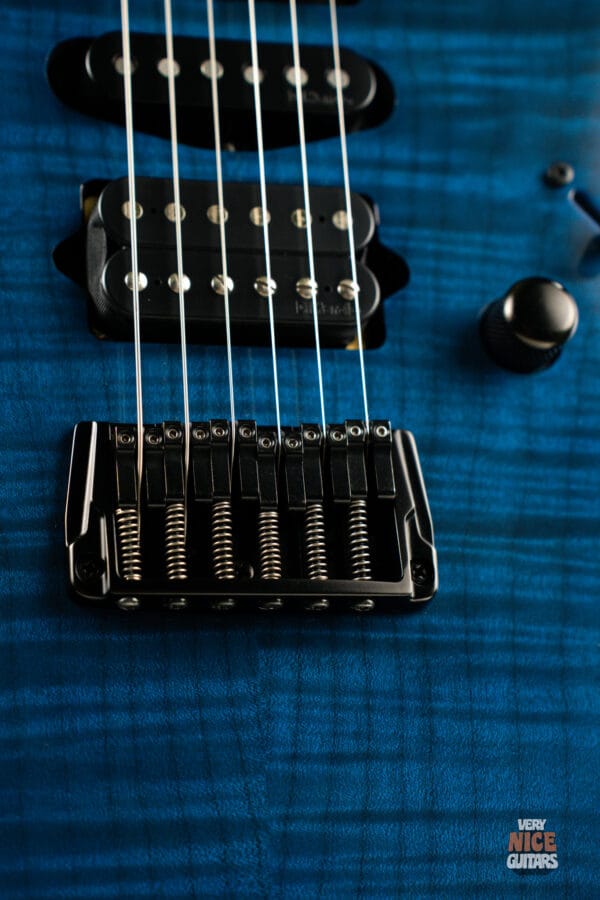 Ibanez J.Custom RG8571-LBE Lapis Blue - Image 8