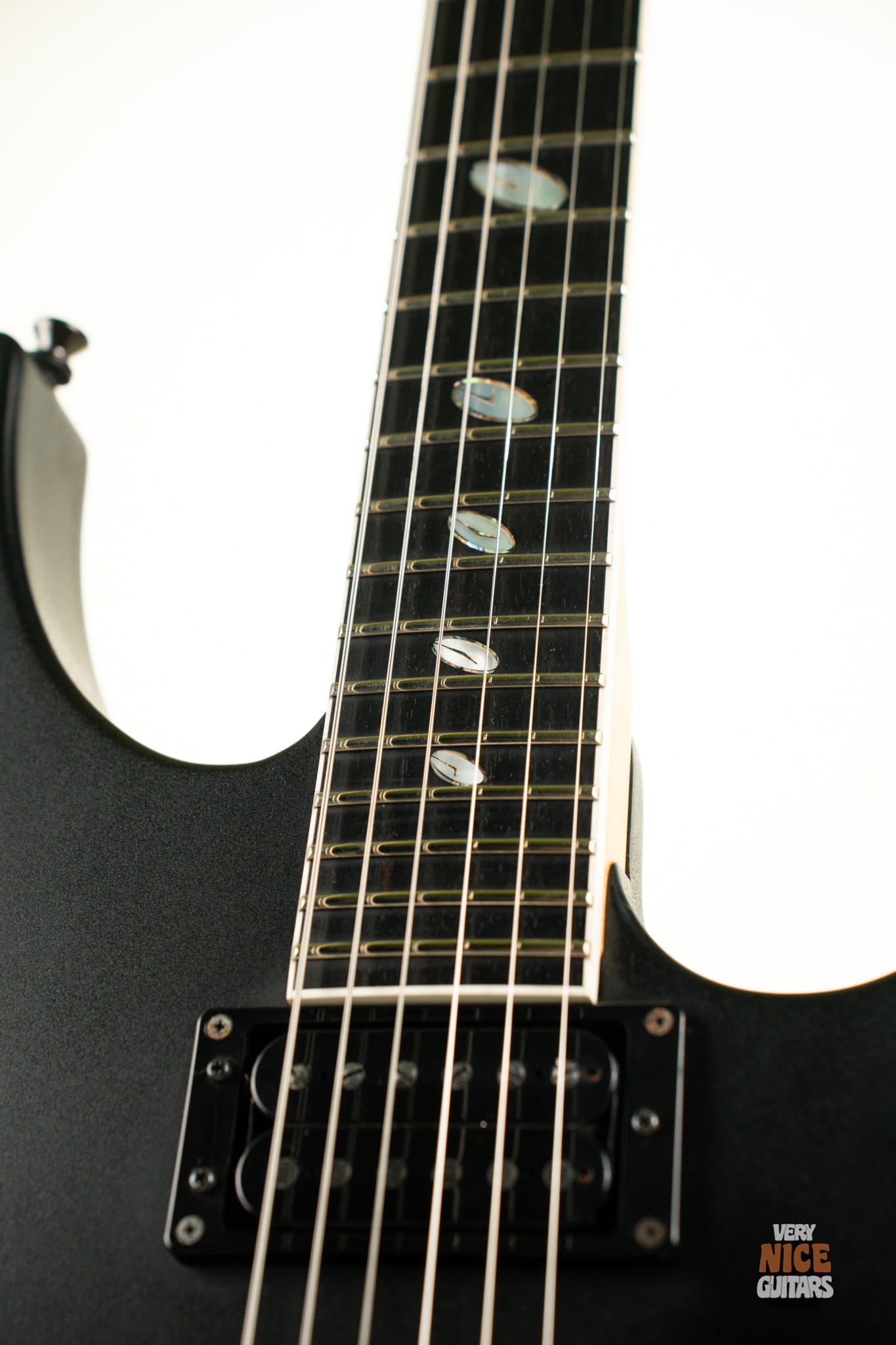 Caparison Dellinger II - Image 9