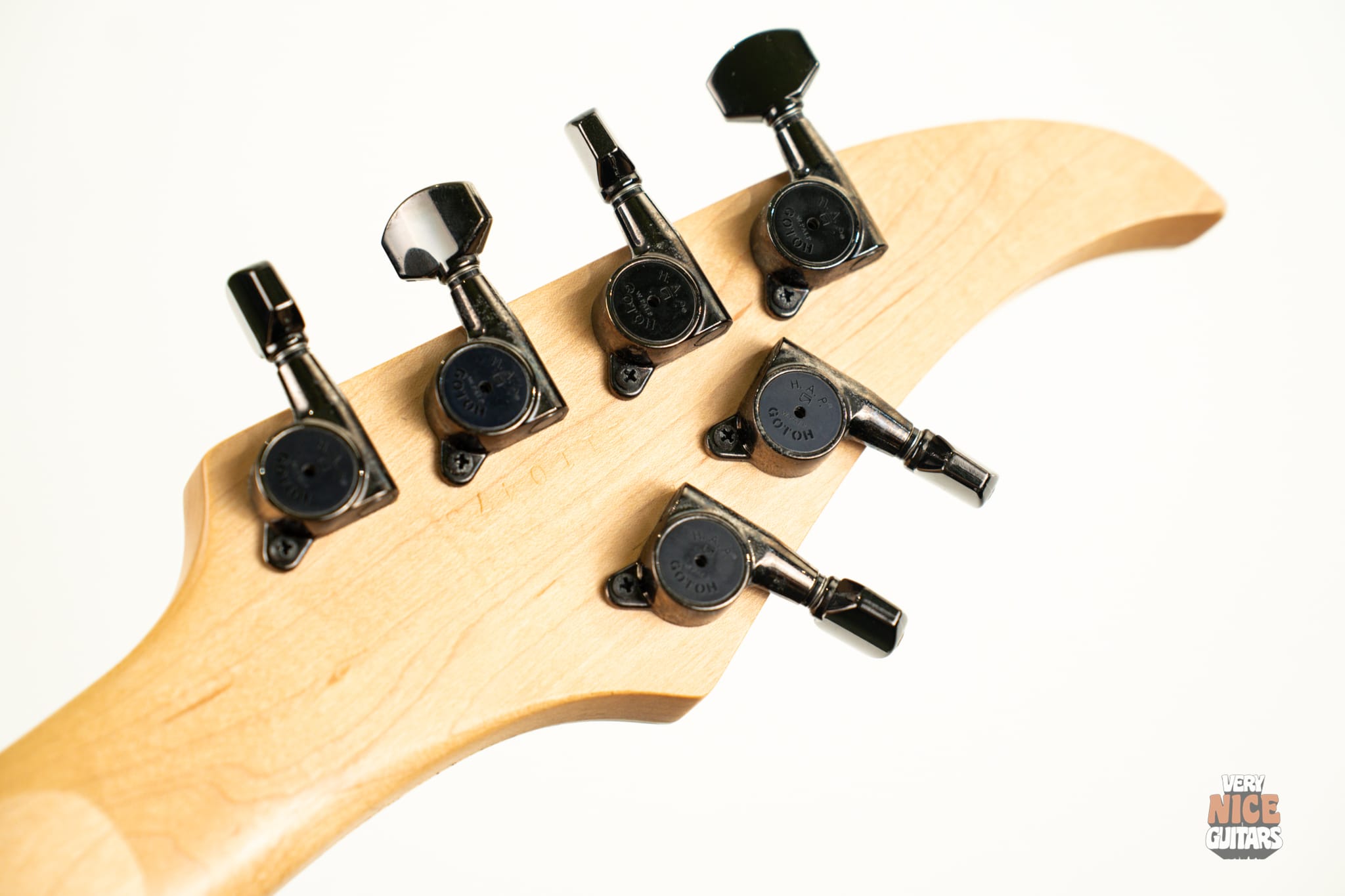 Caparison Dellinger II - Image 11