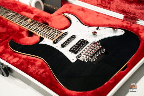 Ibanez j.custom RG8540ZD - Image 23