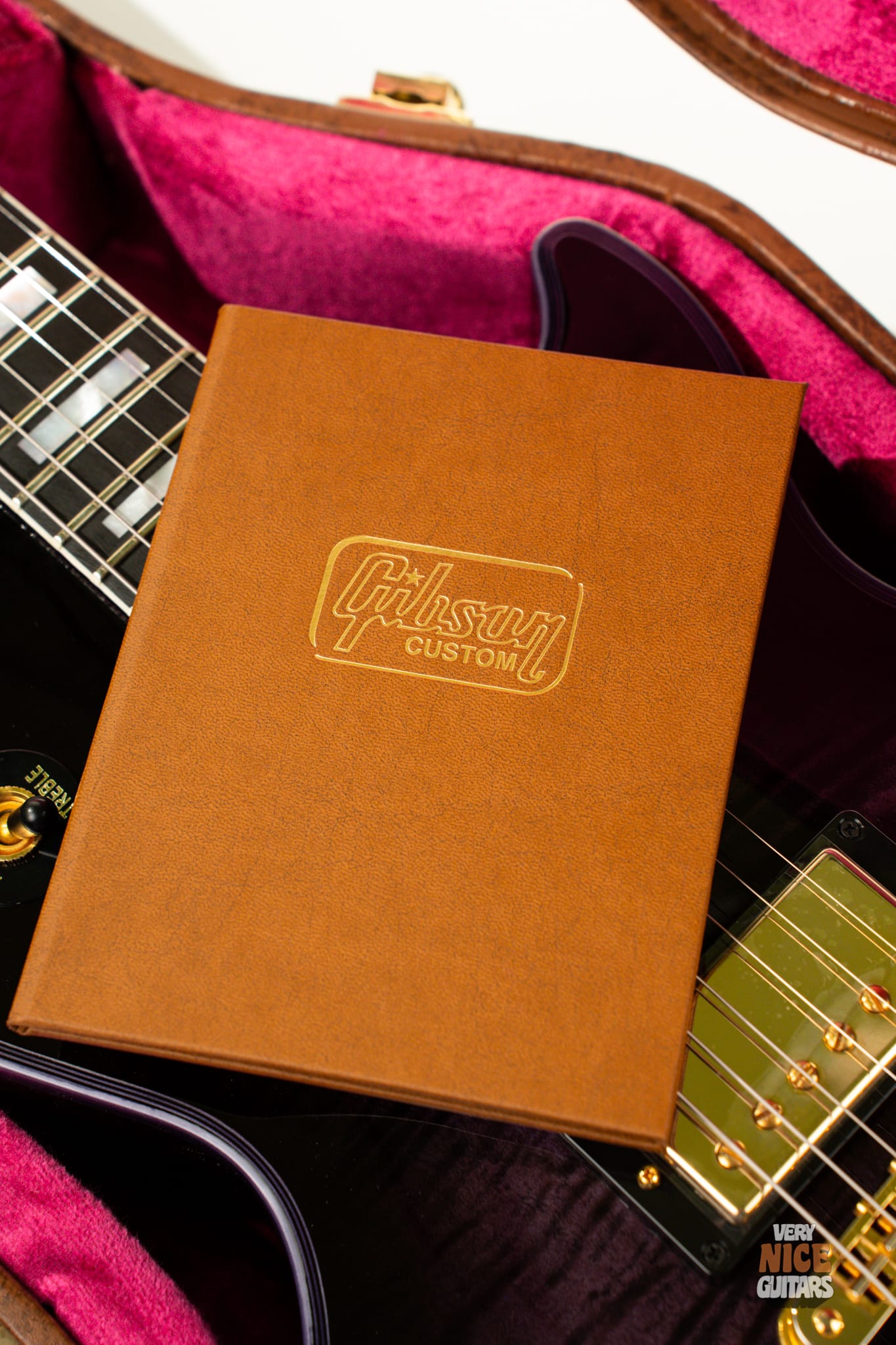 Gibson Les Paul Custom Purple Widow - Image 22