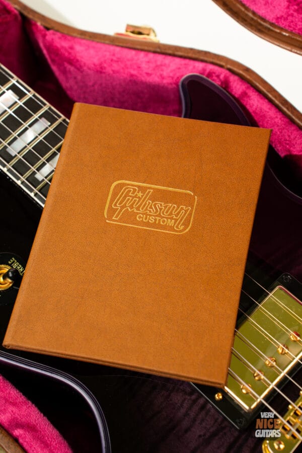 Gibson Les Paul Custom Purple Widow - Image 32