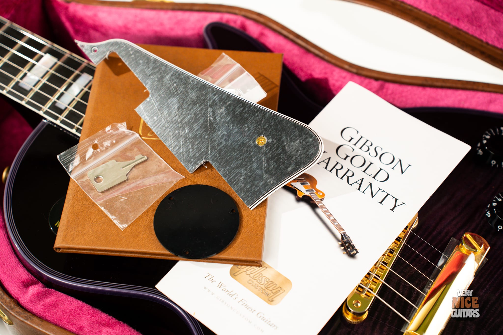 Gibson Les Paul Custom Purple Widow - Image 24
