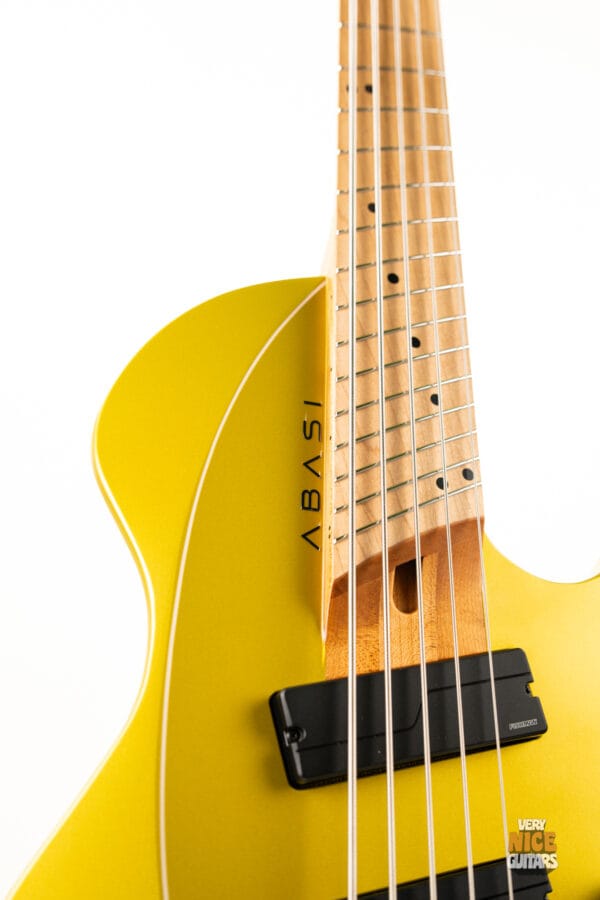 Abasi Larada 5 Bass Master Series Chartreuse - Image 4