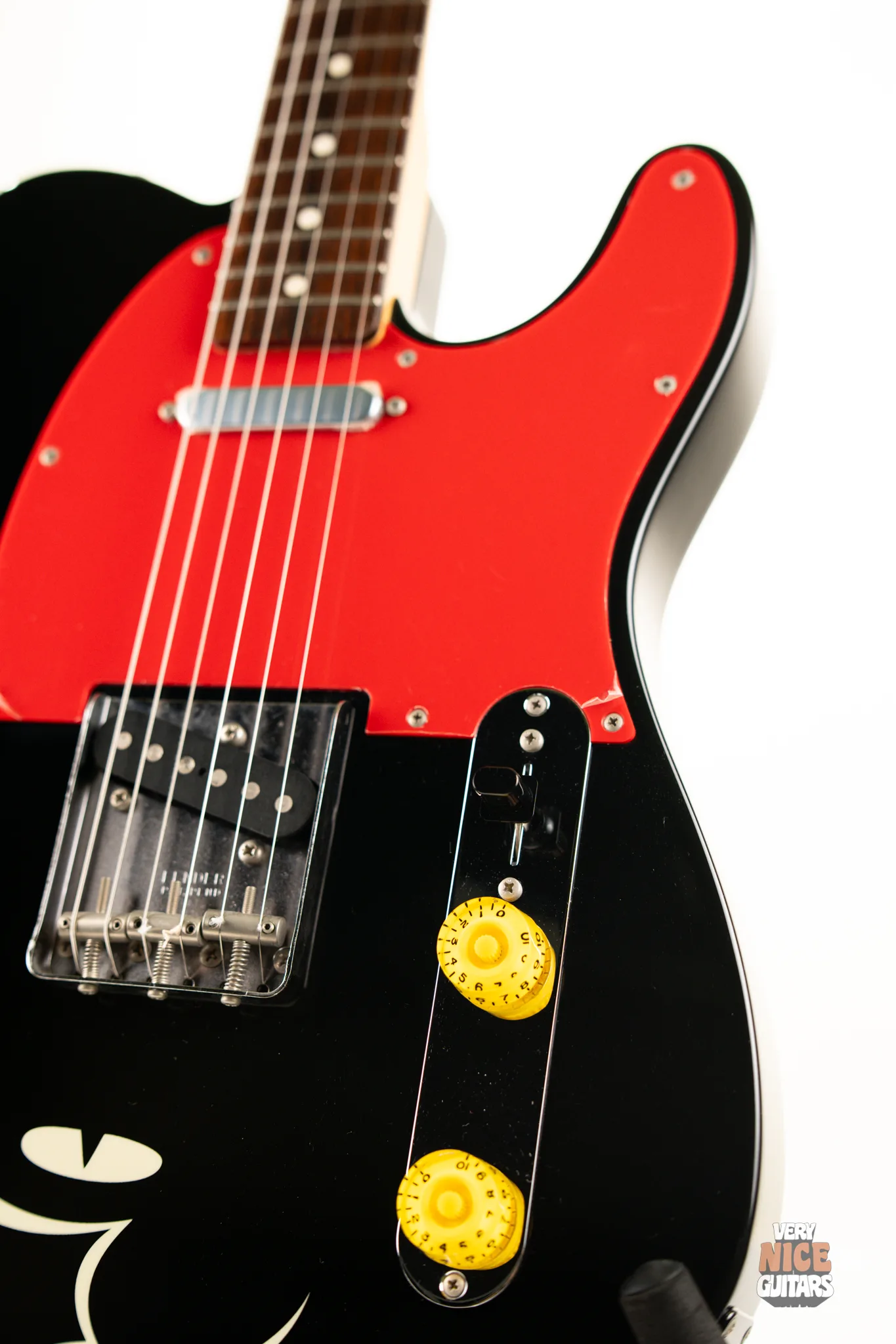 Fender Mickey Mouse Telecaster – Very Nice Guitars