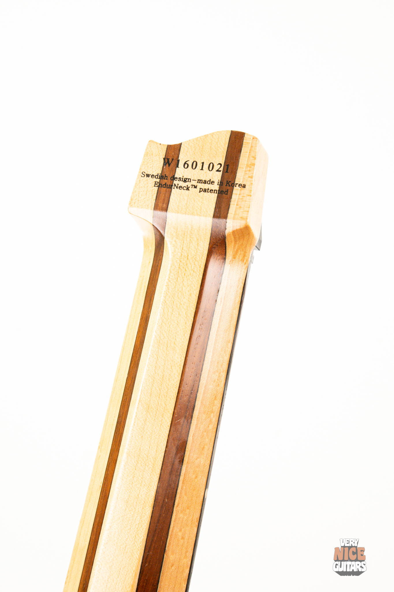 Strandberg Boden OS6 Tremolo – Very Nice Guitars