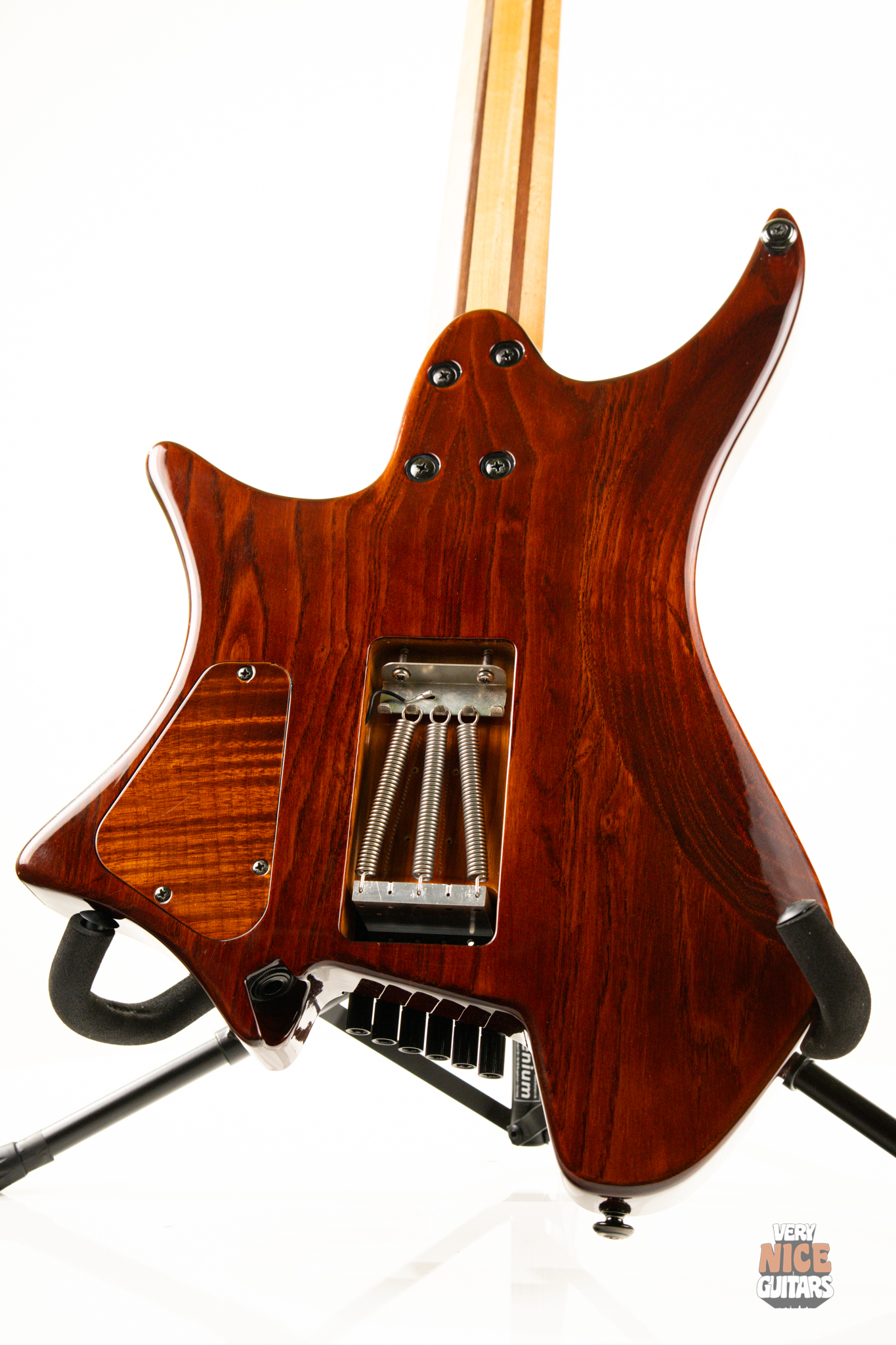 Strandberg Boden OS6 Tremolo – Very Nice Guitars