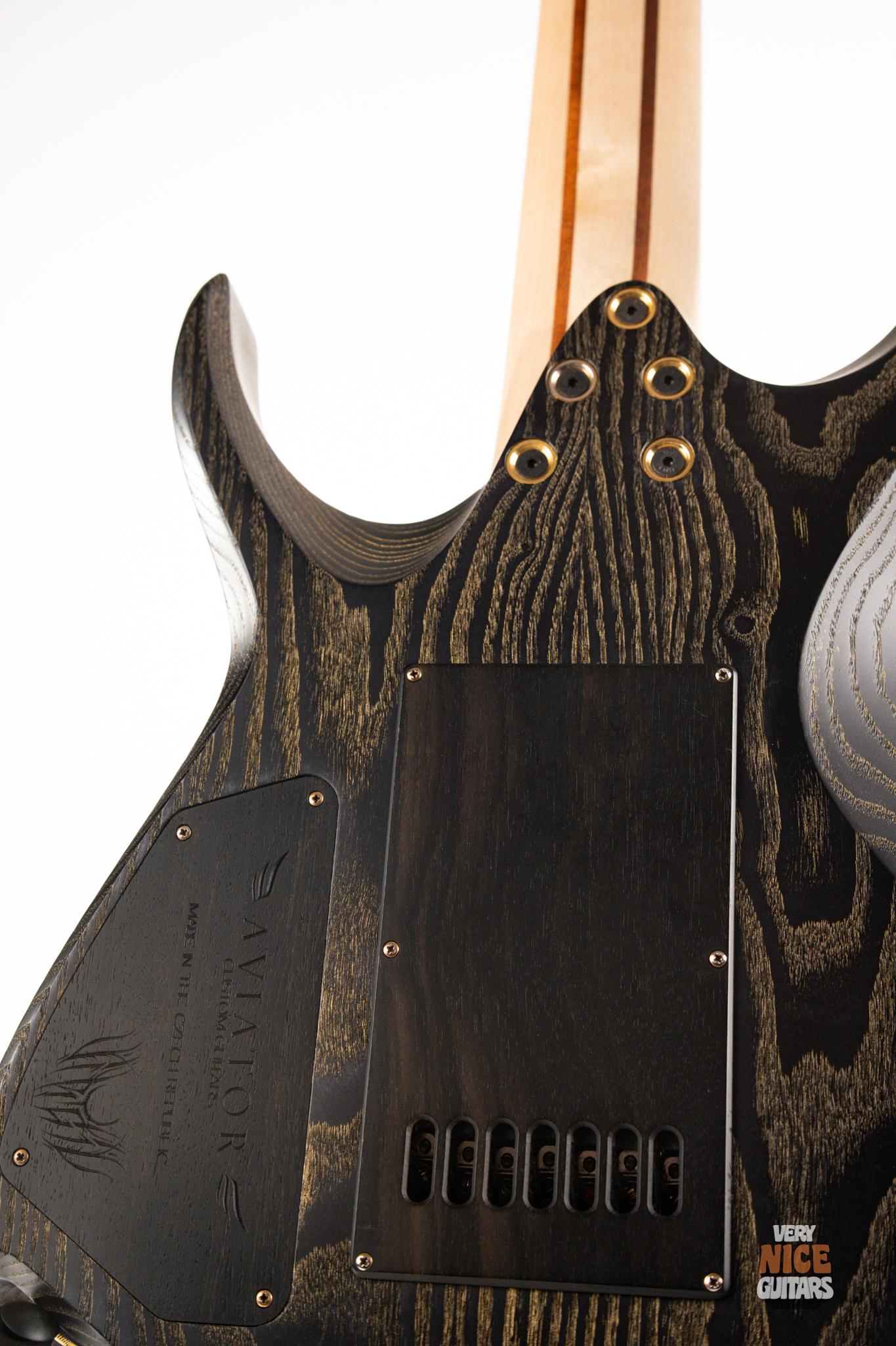 Aviator Predator 7 Custom - Image 11