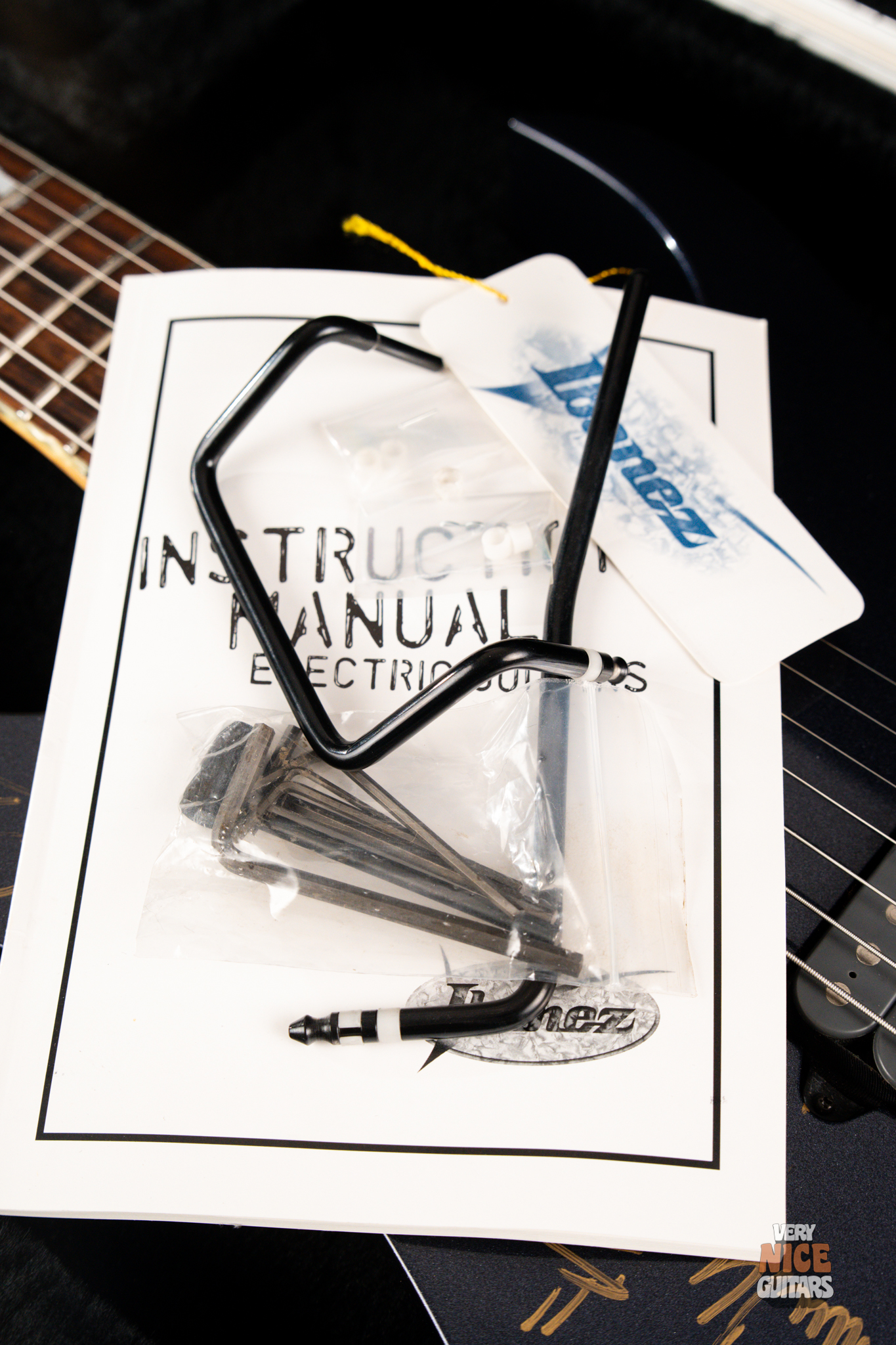 Ibanez K7 Fire Spark Blue - Image 21