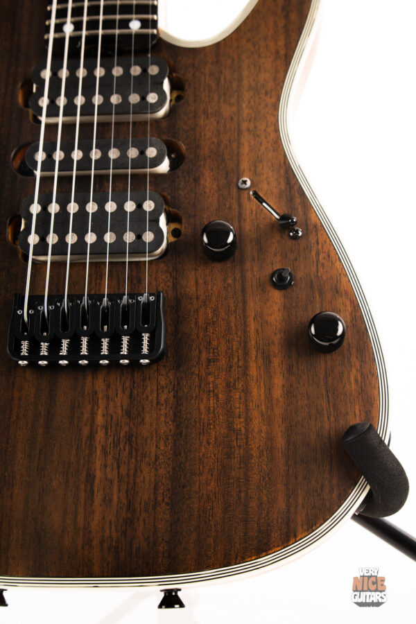 Schecter NV-7 Rosewood – Very Nice Guitars