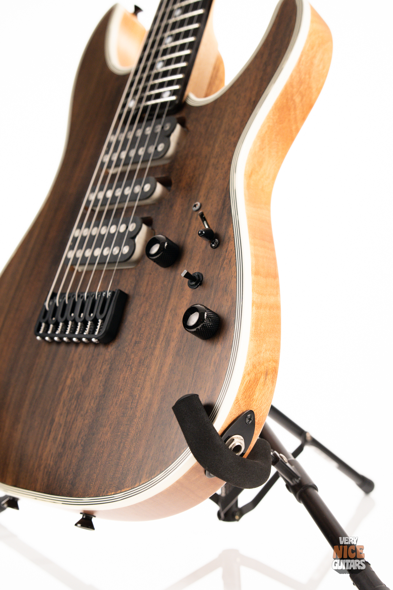 Schecter NV-7 Rosewood - Image 9