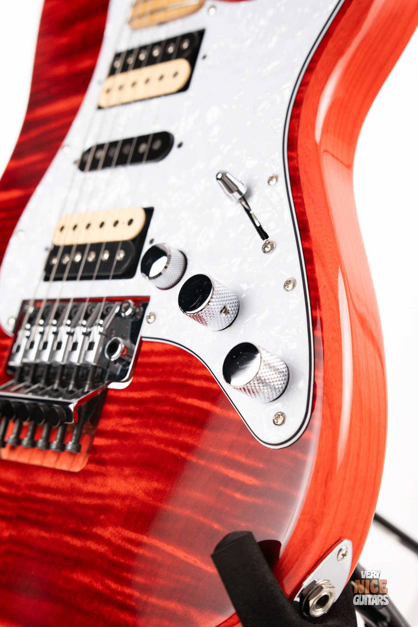 Fender Michiya Haruhata Stratocaster - Image 15