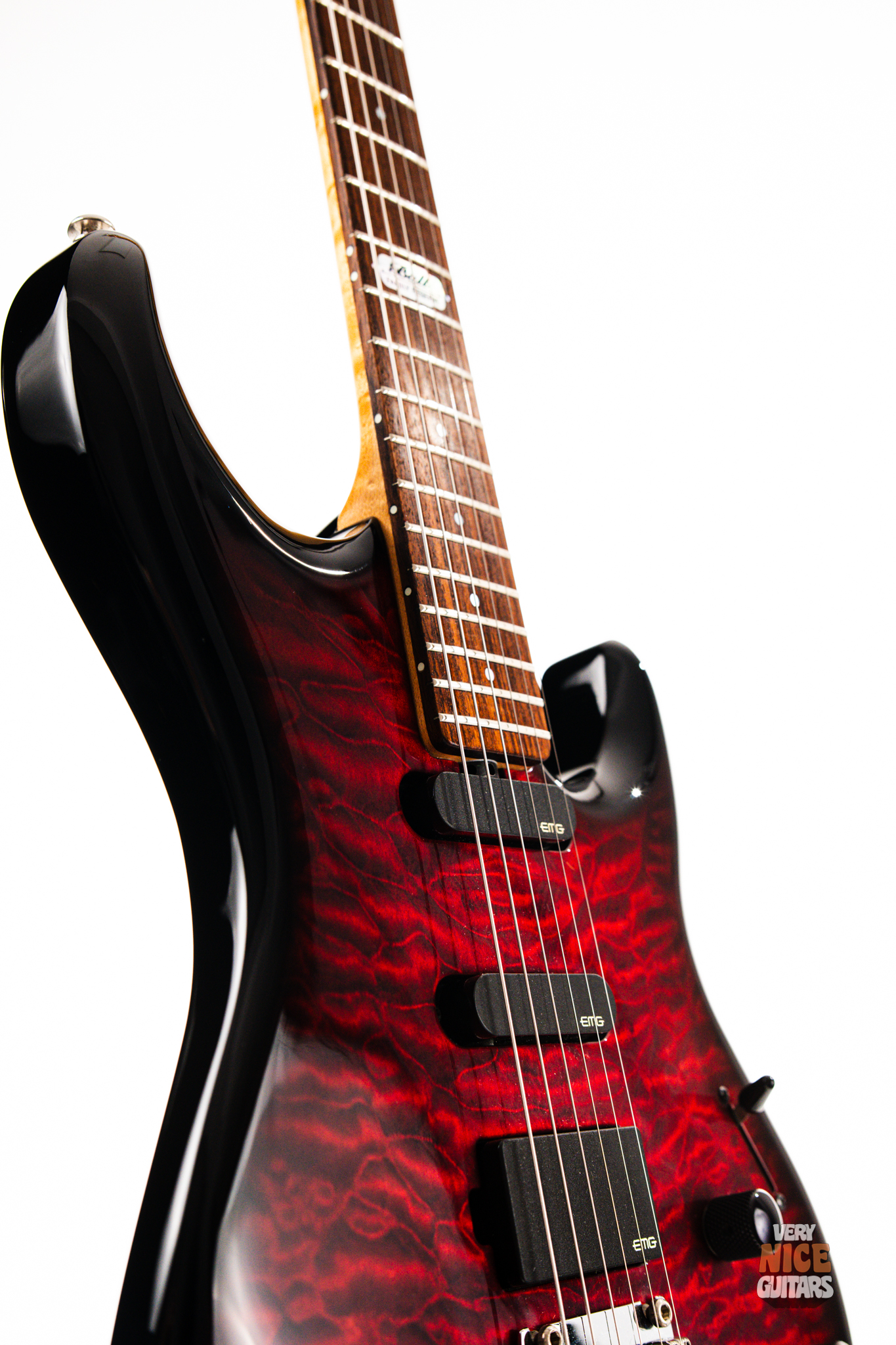 Ernie Ball Music Man Luke II BFR Ruby Red – Very Nice Guitars