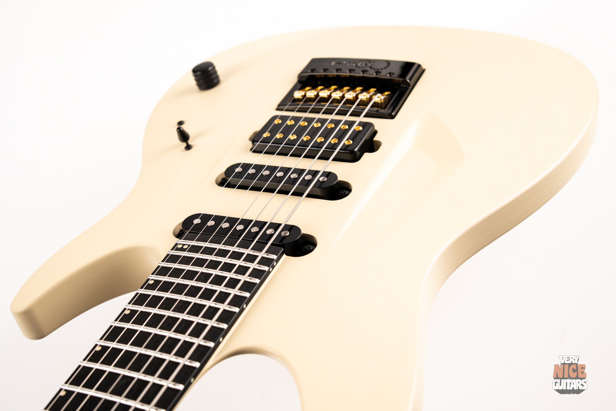 Aristides 070R Evertune Desert Tan - Image 10