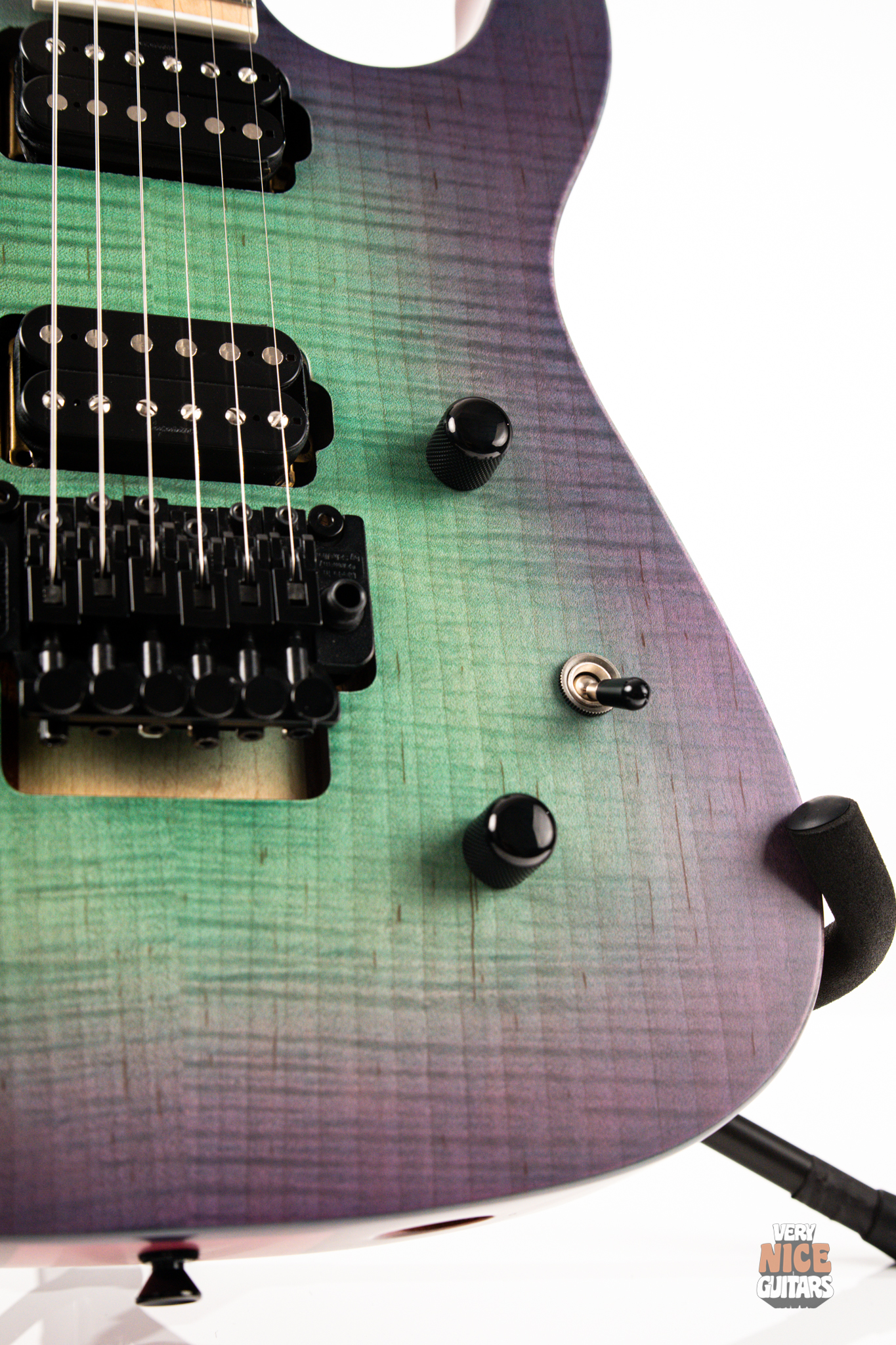 Caparison Dellinger II M3BT MF Aurora Green - Image 13