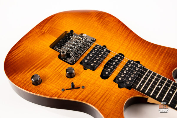 Ibanezエレキギター j.custom RG7570Z Ibanez RG7570Z J.Custom Bright Brown Rutile – Very Nice Guitars