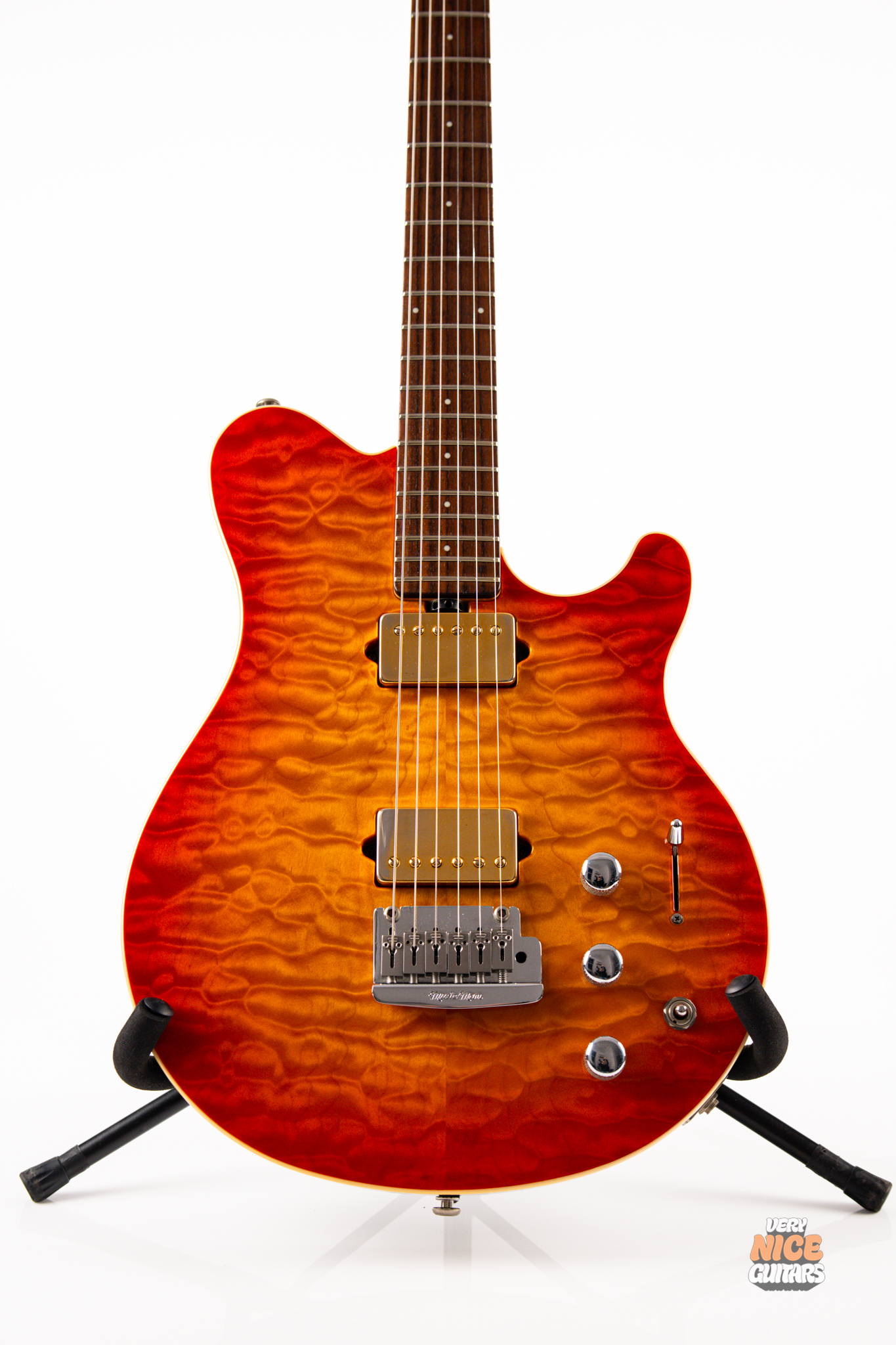 Ernie Ball Music Man Axis Super Sport Custom