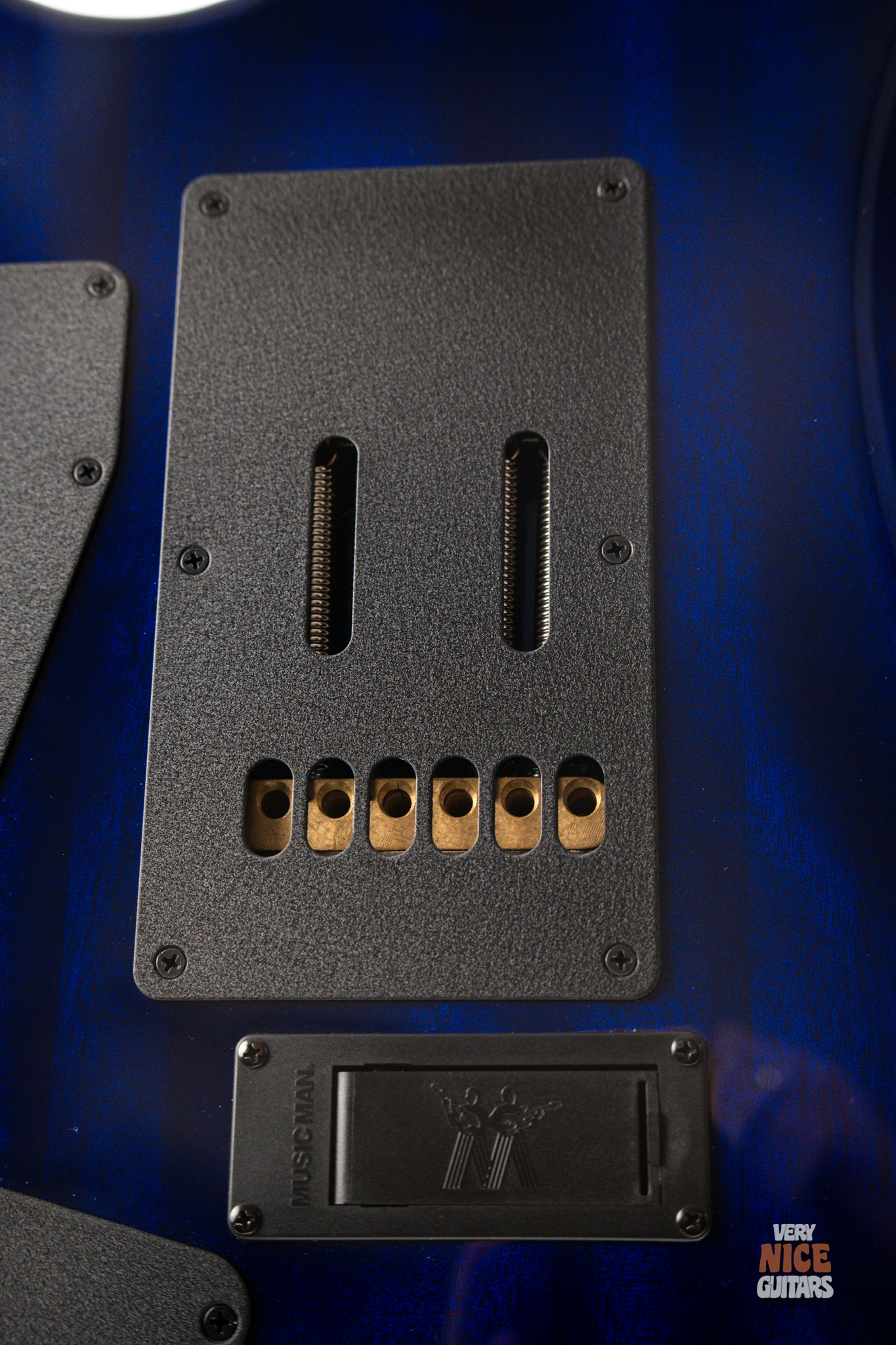 Ernie Ball Music Man JP15 Cerulean Paradise - Image 11