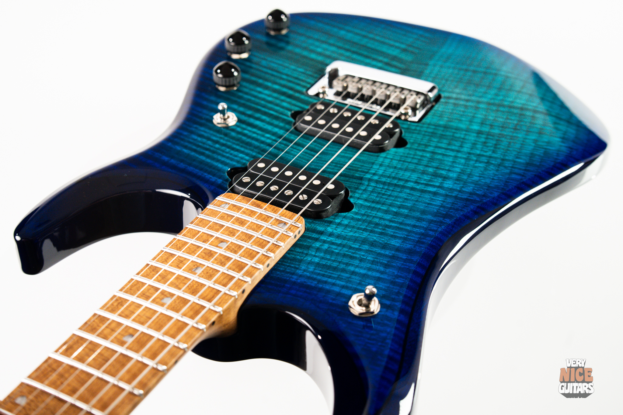 Ernie Ball Music Man JP15 Cerulean Paradise - Image 16