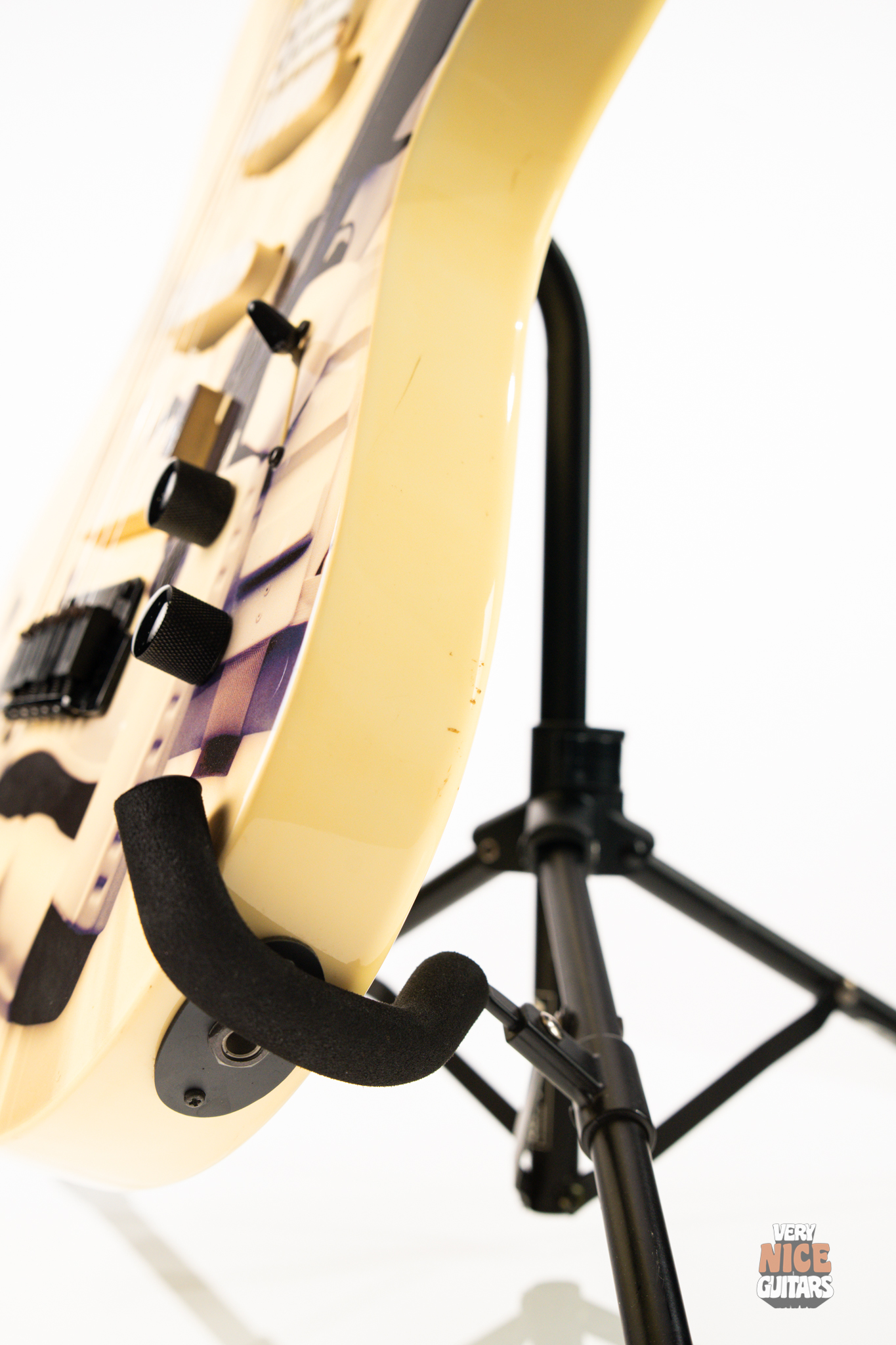 Fernandes Retrorocket Star Wars Stormtrooper - Image 9