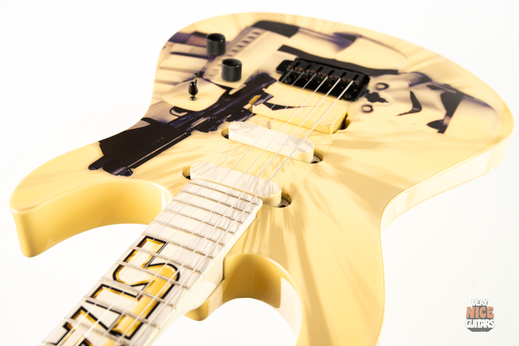 Fernandes Retrorocket Star Wars Stormtrooper - Image 19