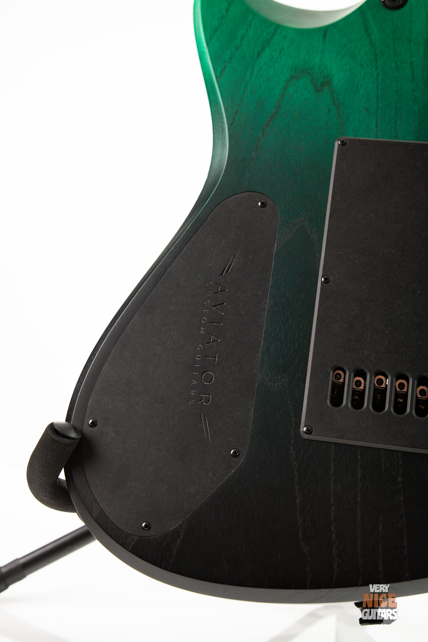 Aviator Guardian 6 - Image 18