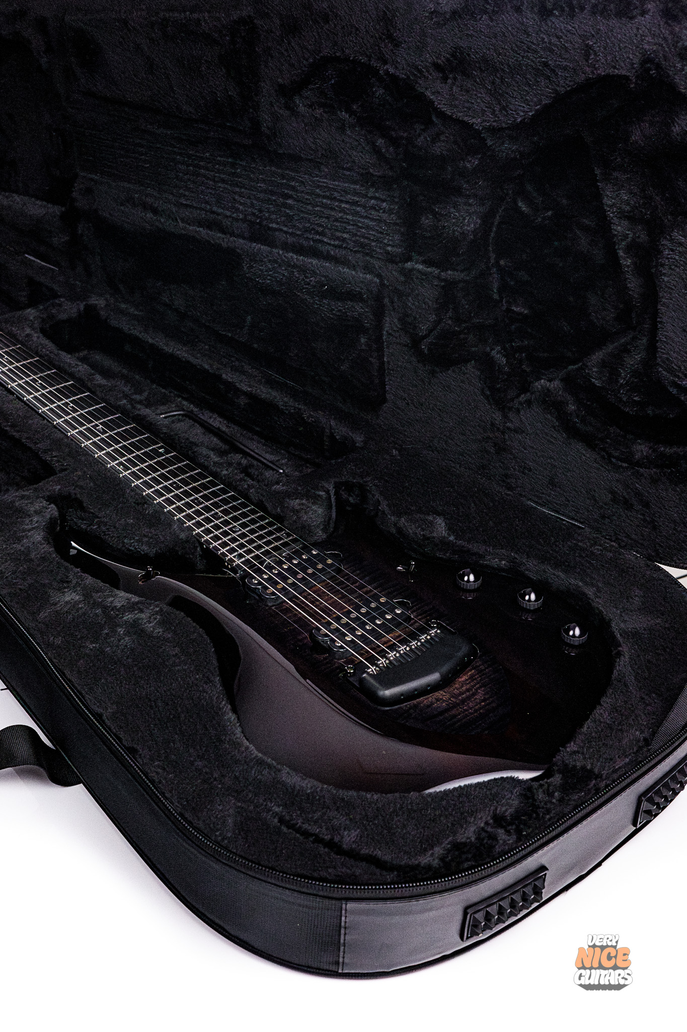 Music Man Majesty Monarchy 7 Black Knight - Image 16