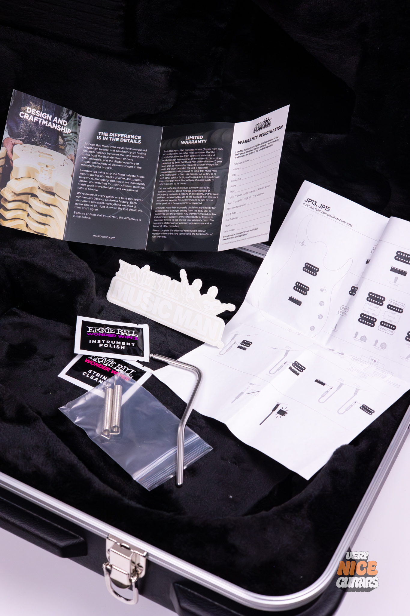 Ernie Ball Music Man JP15 Cerulean Paradise Quilt - Image 20