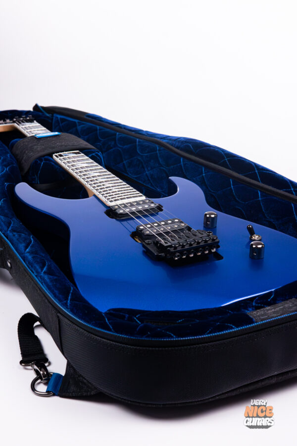 Caparison Dellinger II EF Cobalt Blue – Very Nice Guitars