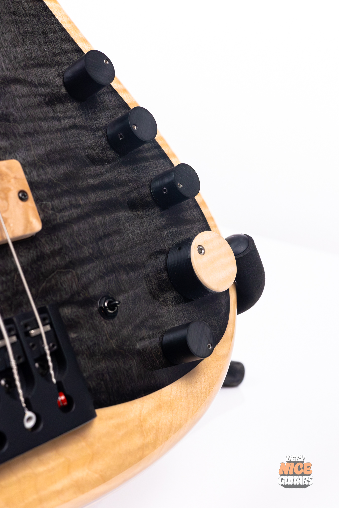 GMR Bassforce 5 - Image 6