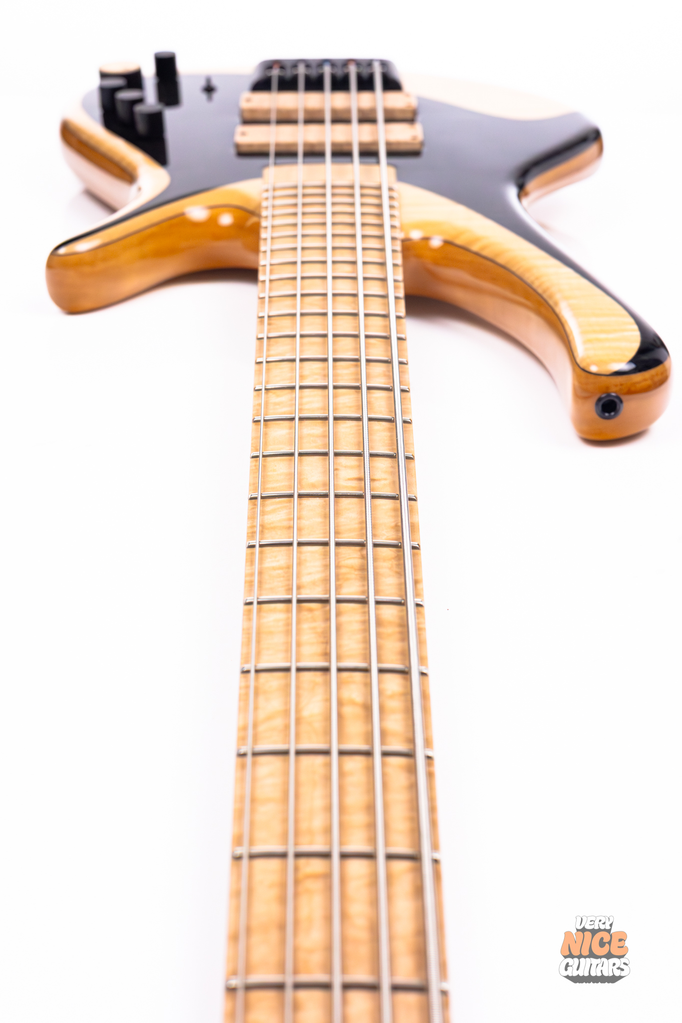 GMR Bassforce 5 - Image 15