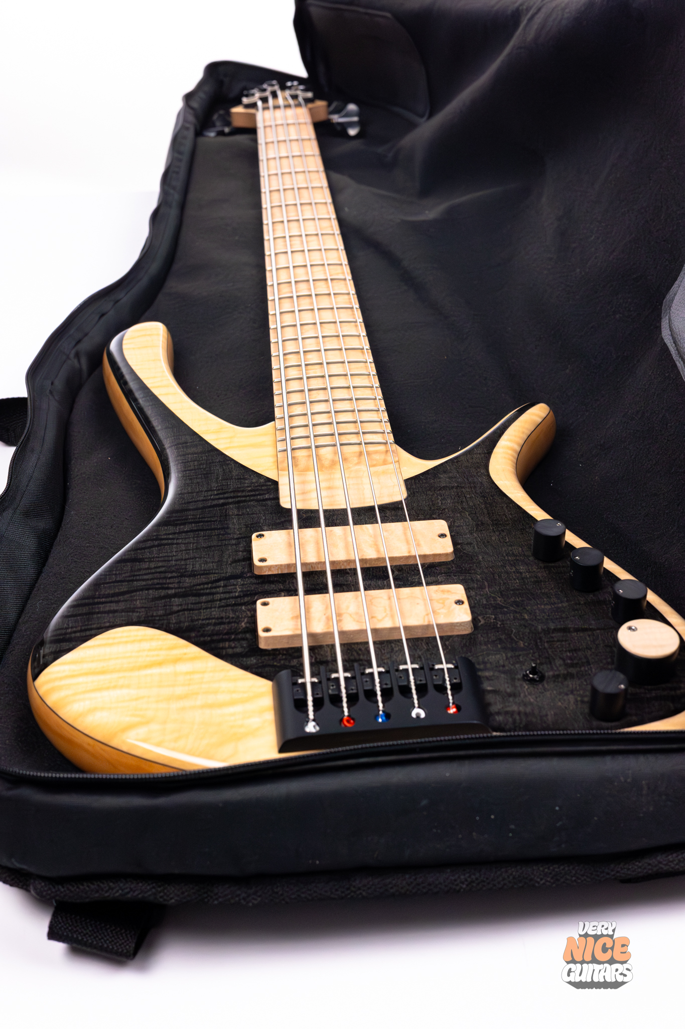 GMR Bassforce 5 - Image 18