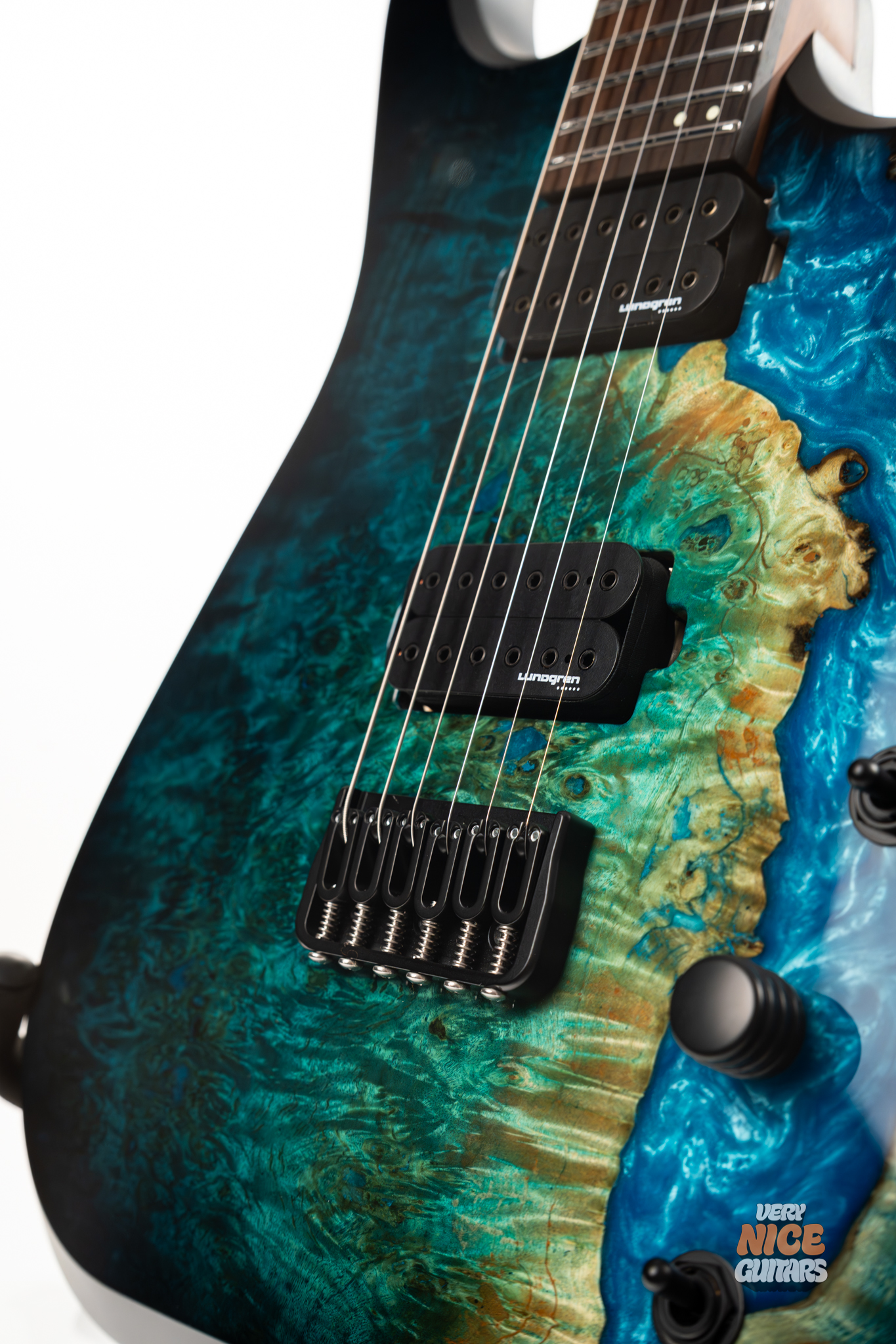 Skervesen Raptor 6 Hybrid Blue Burst - Image 12